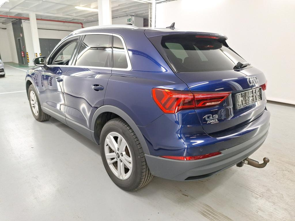 AUDI Q3 1.4 45 TFSI E S TRONIC photo