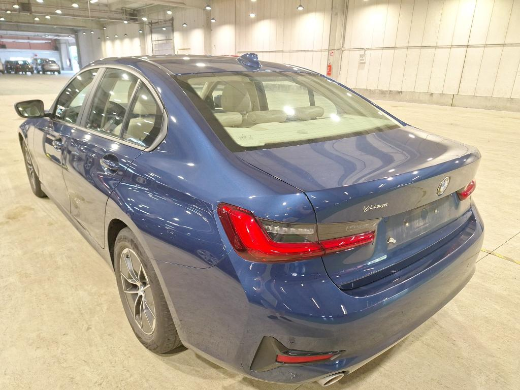 BMW 3 SERIES BERLINE 2.0 318D (110KW) BERLINE photo