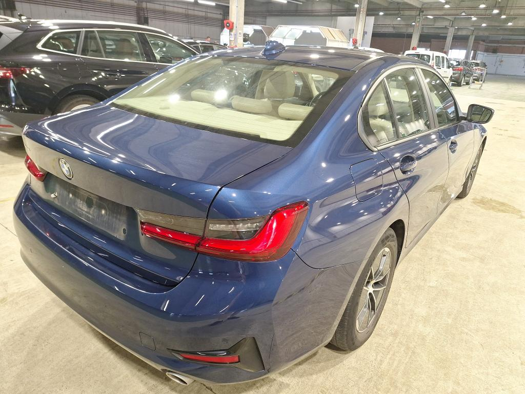 BMW 3 SERIES BERLINE 2.0 318D (110KW) BERLINE photo