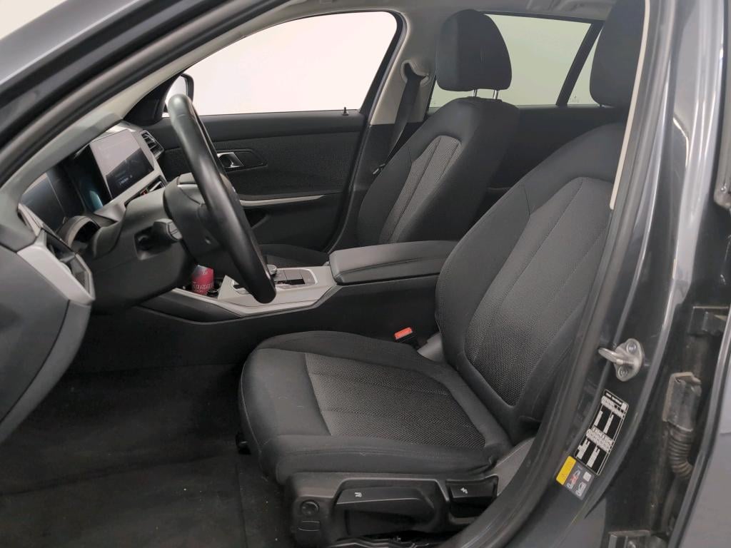 BMW 3 SERIES TOURING 2.0 320E TOURING Business photo