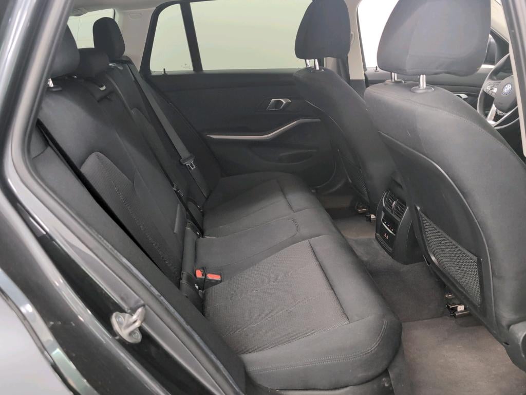 BMW 3 SERIES TOURING 2.0 320E TOURING Business photo