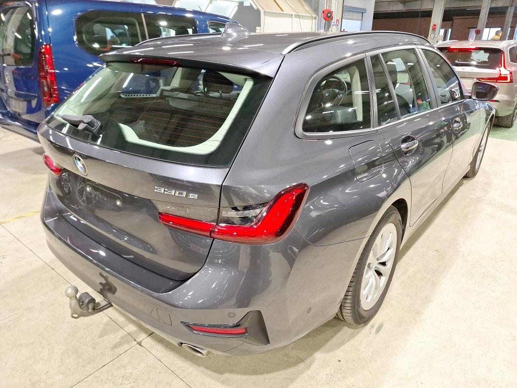 BMW 3 SERIES TOURING 2.0 330E (215KW) TOURING photo