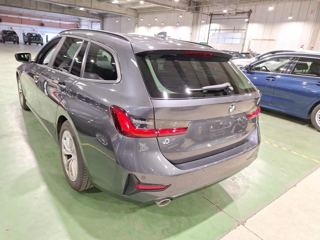 BMW 3 TOURING DIESEL - 2019 318 dA AdBlue photo