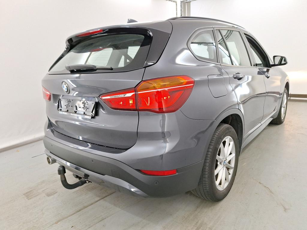 BMW X1 DIESEL - 2019 1.5 dA sDrive16 AdBlue Business Model Advantage Lederen sportstuur photo