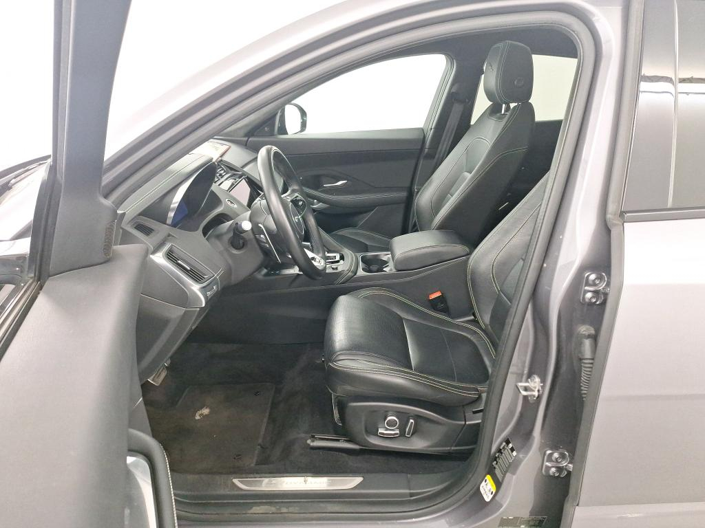 JAGUAR E-PACE 1.5 P300E PHEV R-DYNAMIC SE AUTO 4WD COLD CLIMATE photo