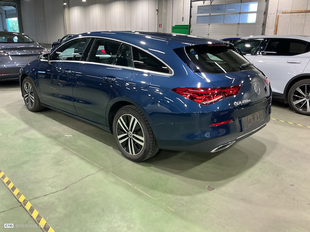 MERCEDES-BENZ CLA SHOOTING BRAKE 1.3 CLA 250 E BUSINESS SOLUTION DCT photo