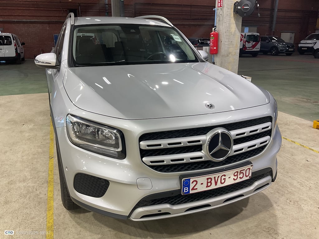 MERCEDES-BENZ GLB 2.0 GLB 180 D BUSINESS SOLUTION ESSENTIA