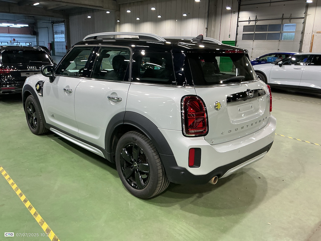 MINI COUNTRYMAN 1.5 COOPER S E 4WD AUTO photo