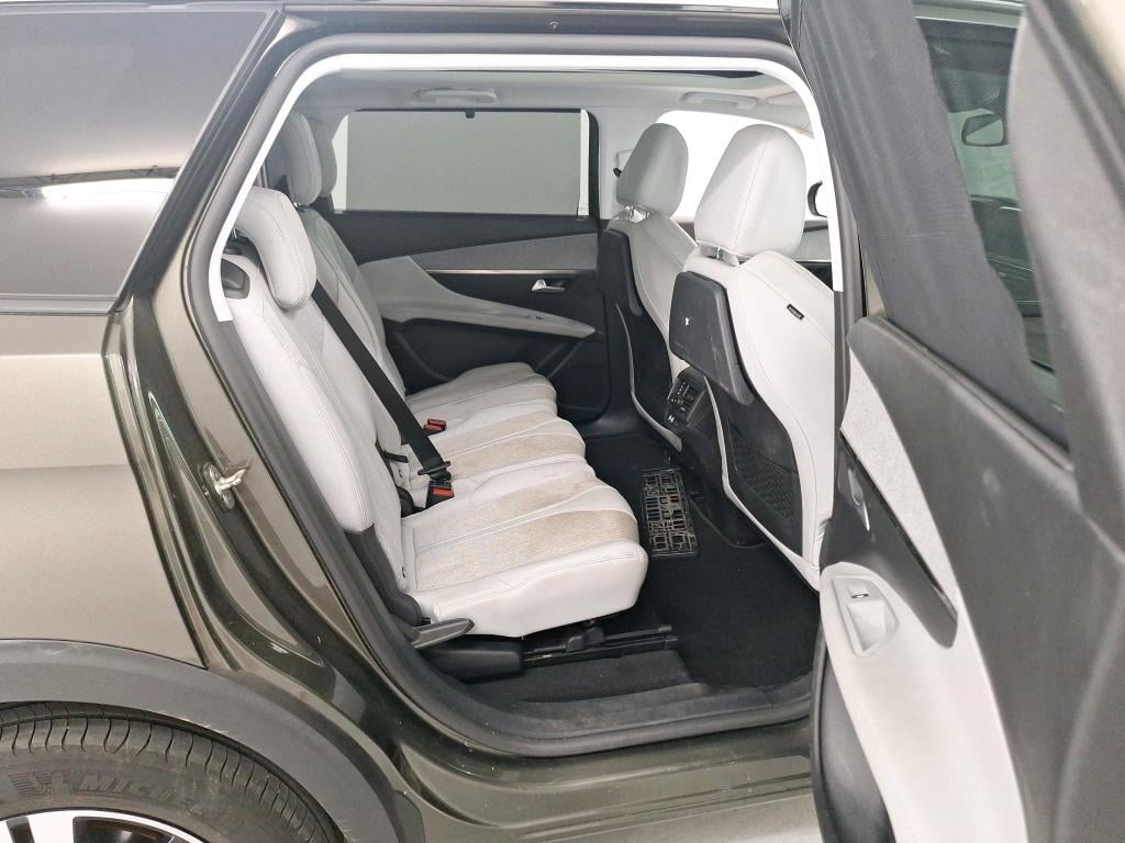 PEUGEOT 5008 - 2020 1.2 PureTech Allure Electric Visiopark 1 + hindernissendetector vooraan photo
