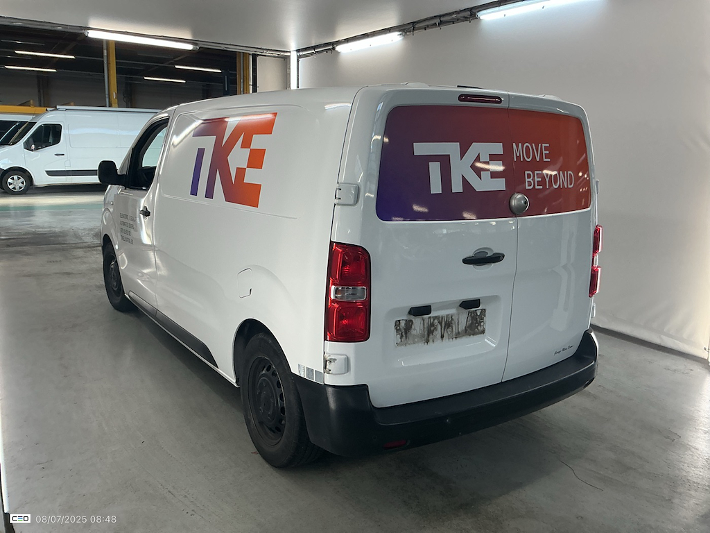 PEUGEOT EXPERT 2.0 BLUEHDI 120 S&S STANDARD PREMIUM AUT photo