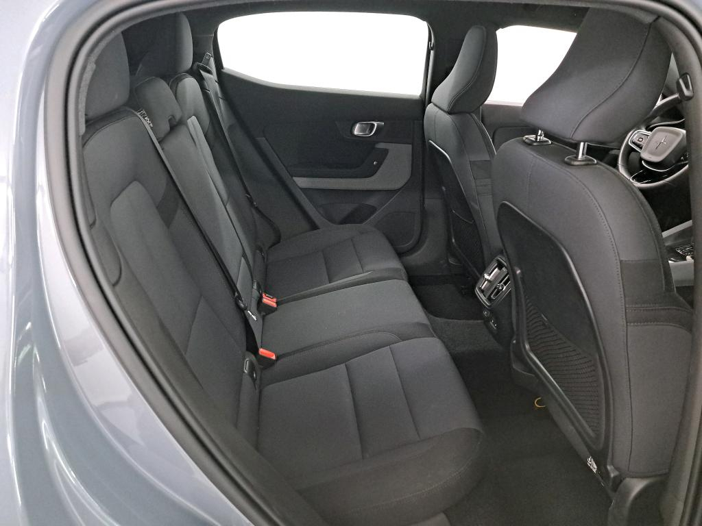 POLESTAR 2 BEV 78KWH SINGLE MOTOR AUTO LONG RANGE Plus Pilot photo