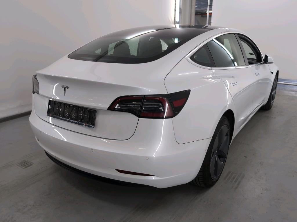 TESLA MODEL 3 55 kWh Standard Plus photo