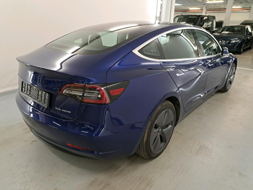 TESLA MODEL 3 75 kWh Long-Range Dual Motor photo