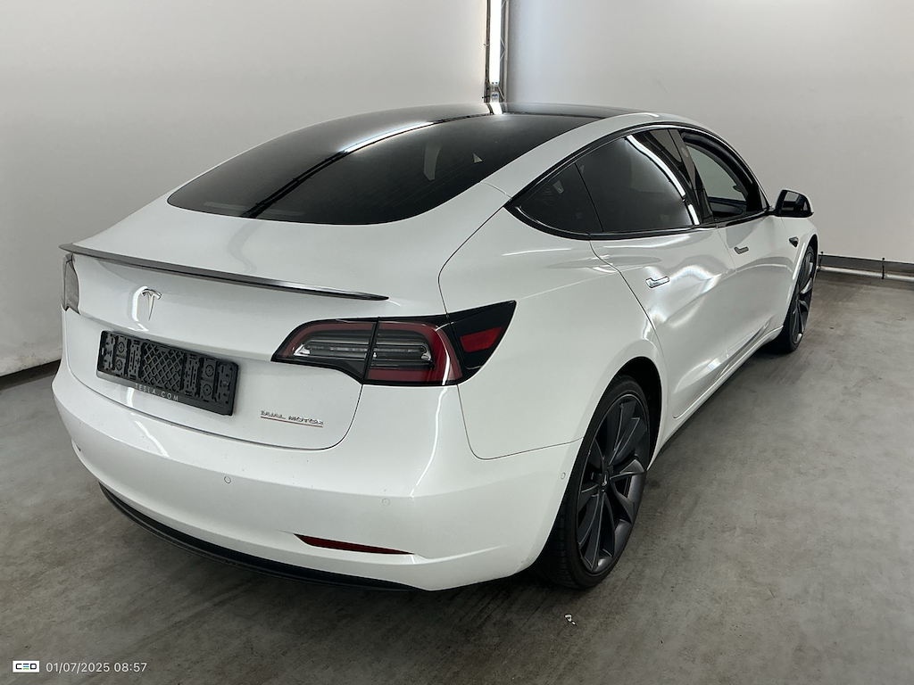 TESLA MODEL 3 75 kWh Performance Dual Motor Full Self-Driving Capability photo