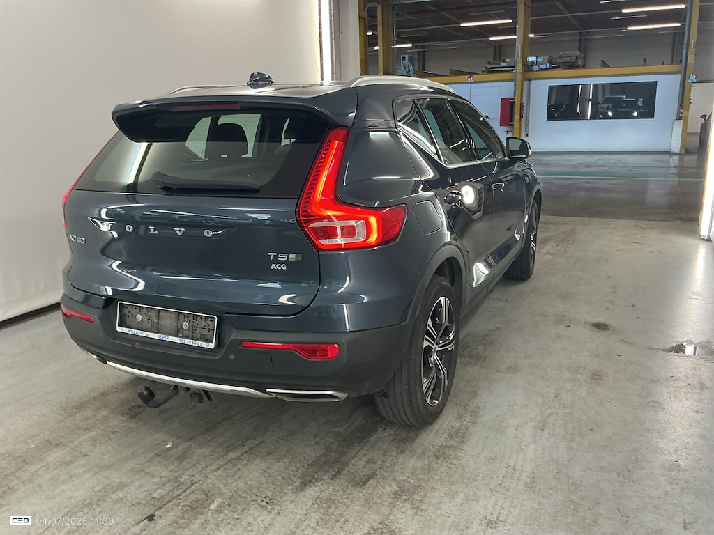VOLVO XC40 1.5 T5 TE PHEV Inscription DCT photo