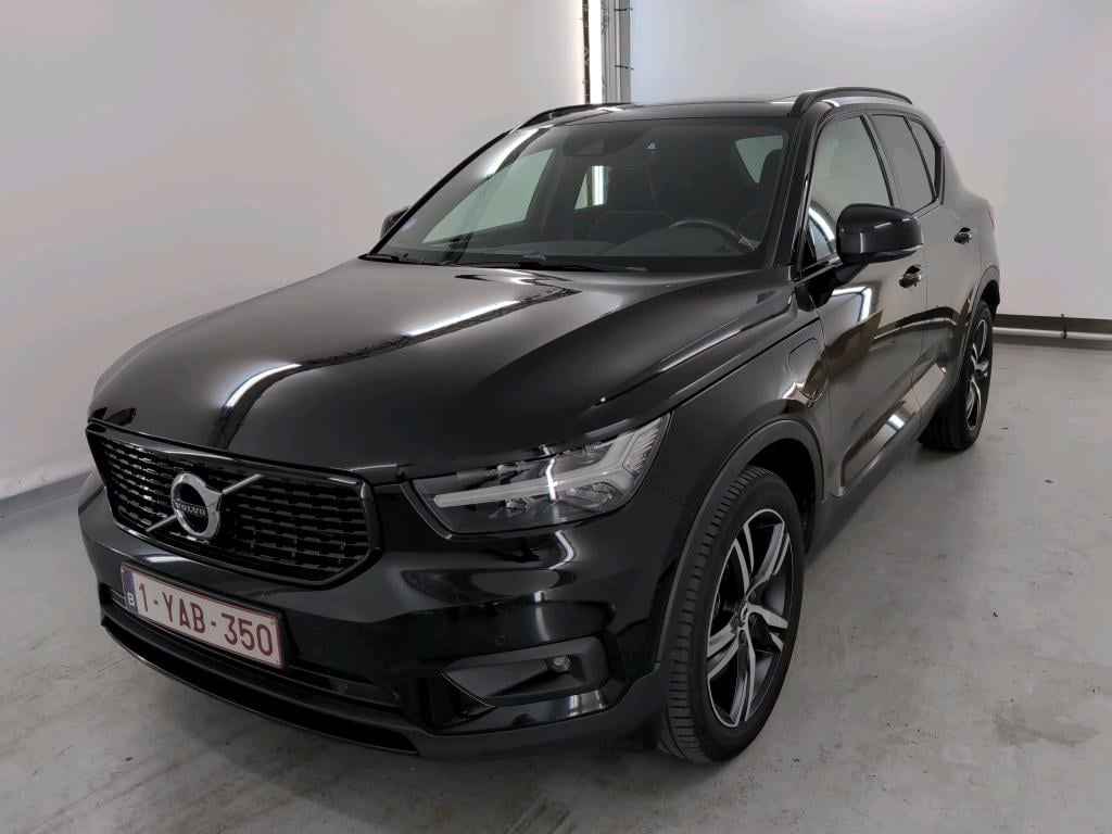 VOLVO XC40 1.5 T5 TE PHEV R-Design DCT Xenium Premium Audio Park Assist