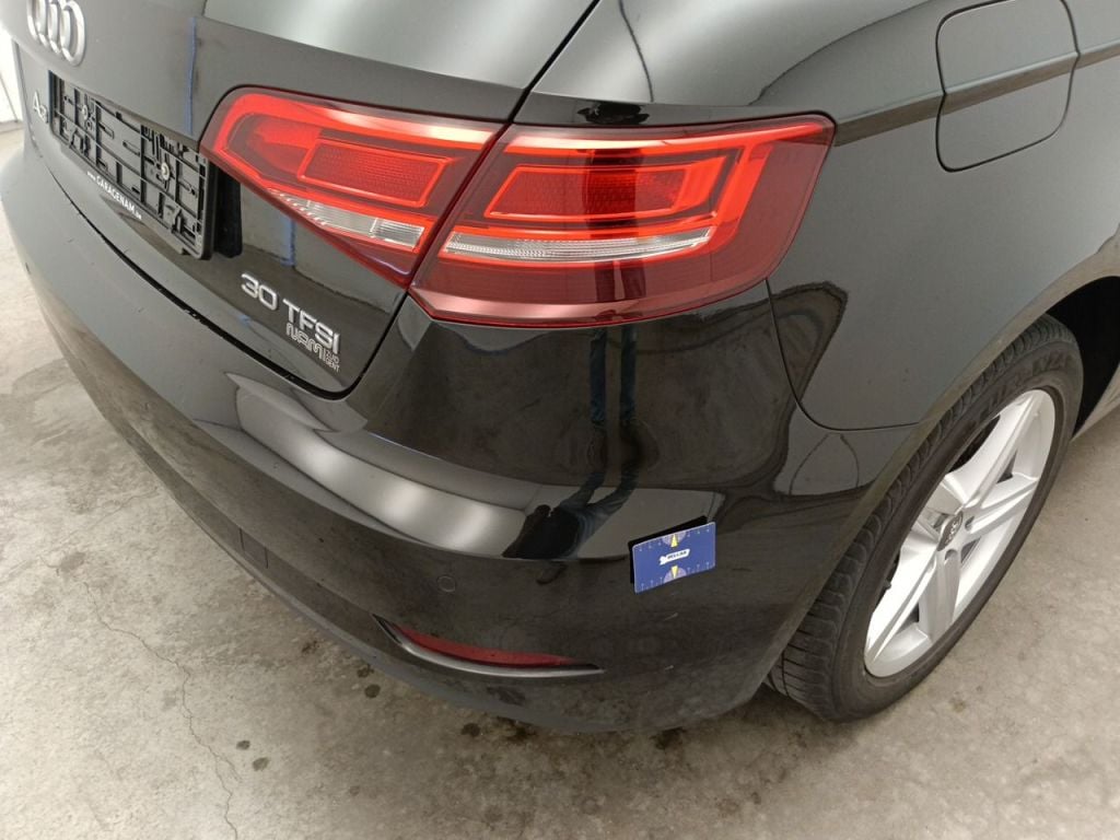Audi A3 Sportback 1.0 30 TFSi 85kW S tronic 5d photo