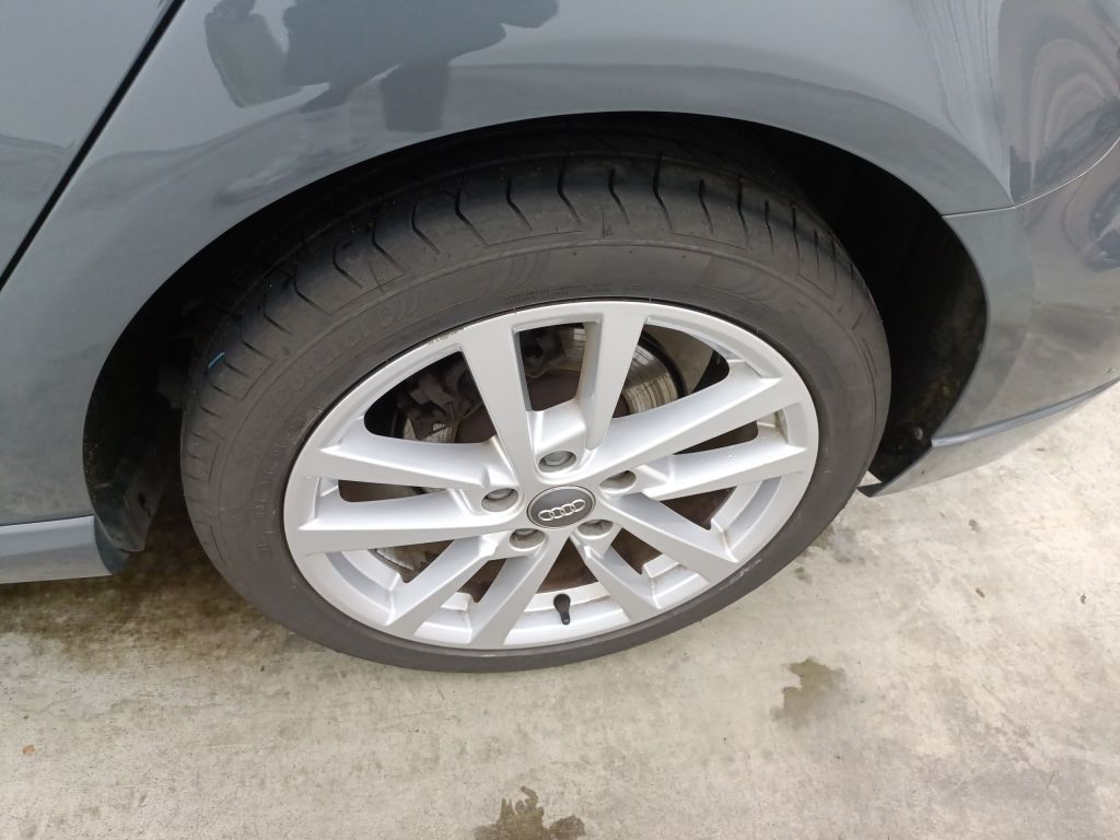 Audi A3 Sportback 1.6 30 TDi 85kW 5d