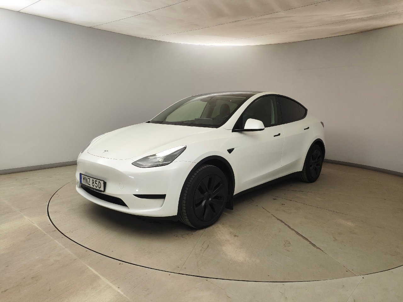 Tesla Dragkrok, dator för total självkörningsförmåga 4 MODEL Y LONG RANGE RWD