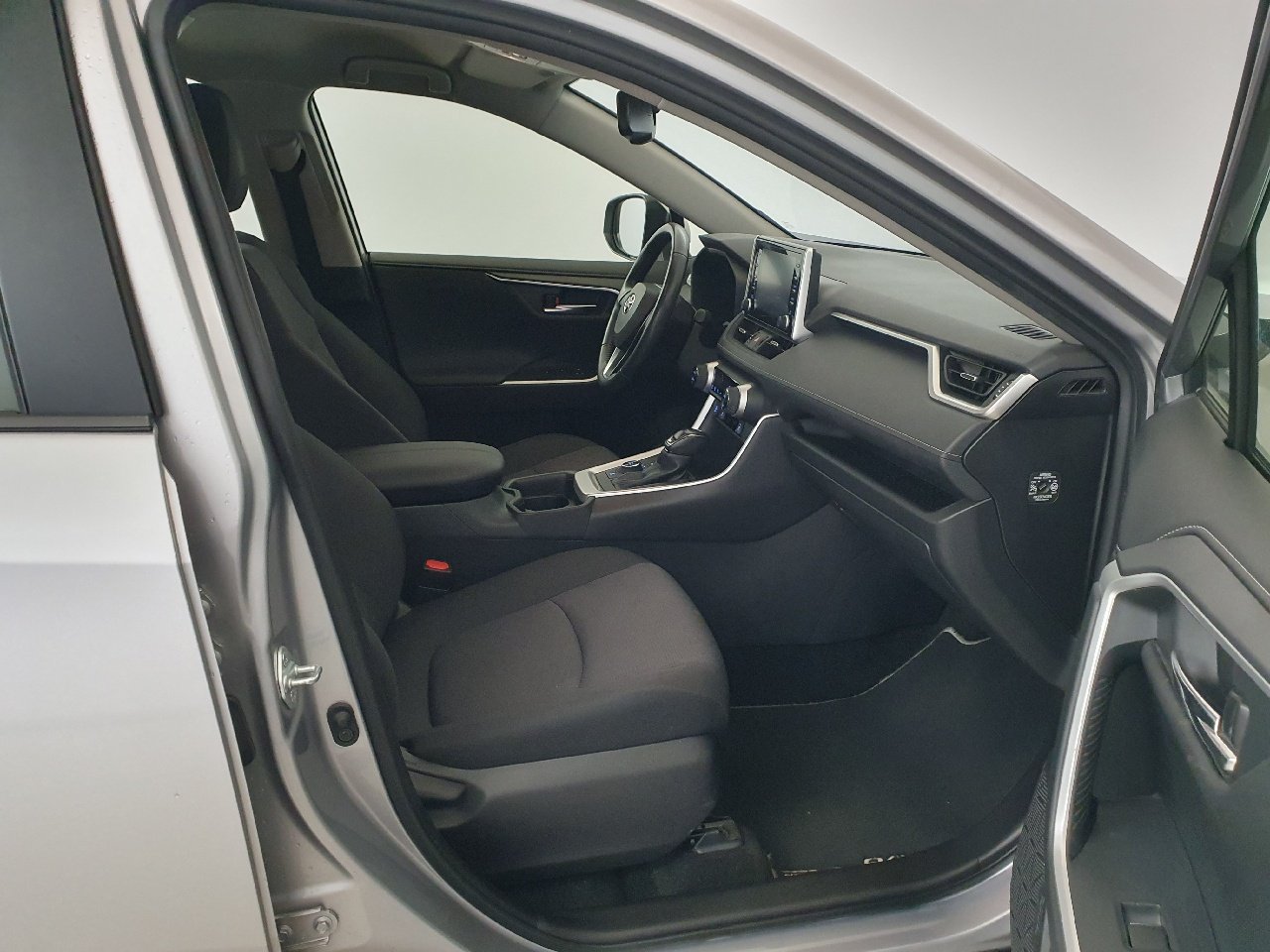 Toyota Silver Metallic, Komfortpkt,Drag, GO NAV RAV4 2,5 ELHYBRID E-CVT (AUT) AWD-I ACTIVE photo