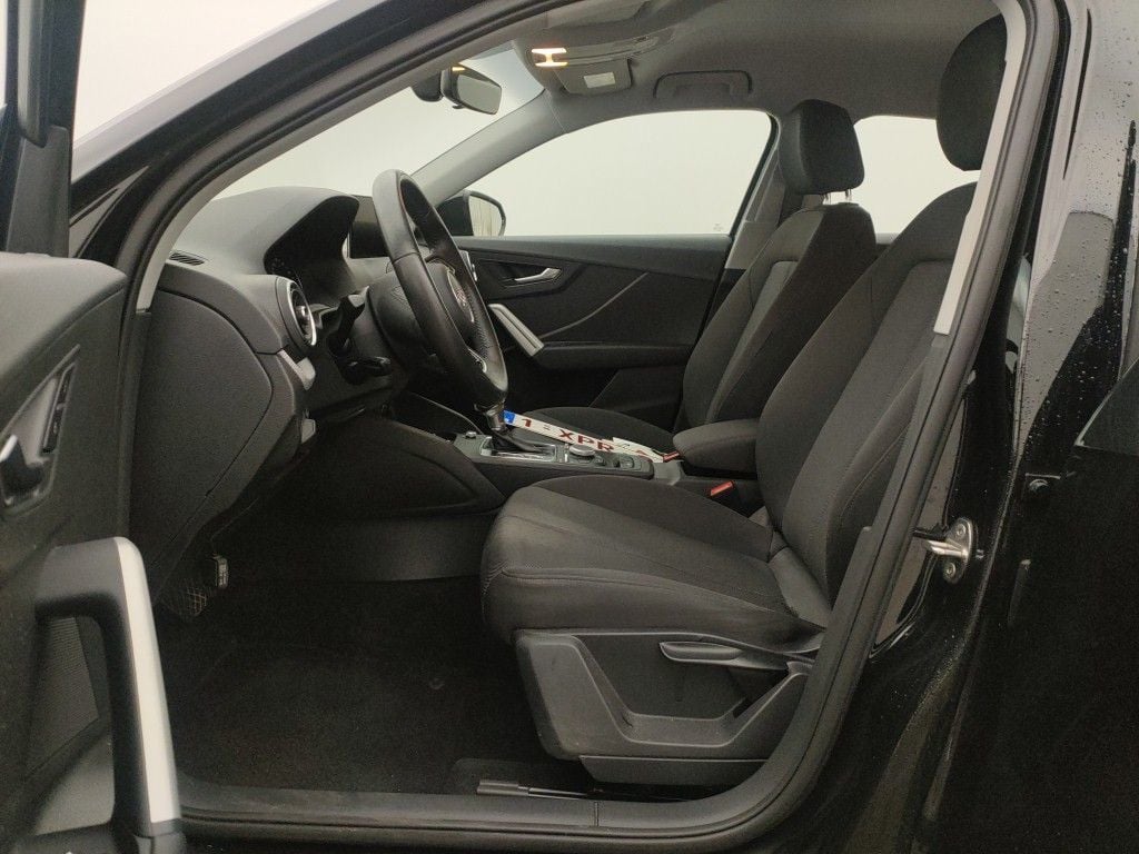 Audi Q2 1.6 30 TDI 85kW S tronic Business Ed 5d photo
