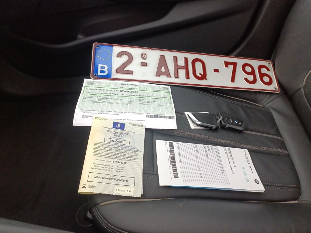 BMW 5 Reeks Touring 518d Aut. (100 kW) 5d photo