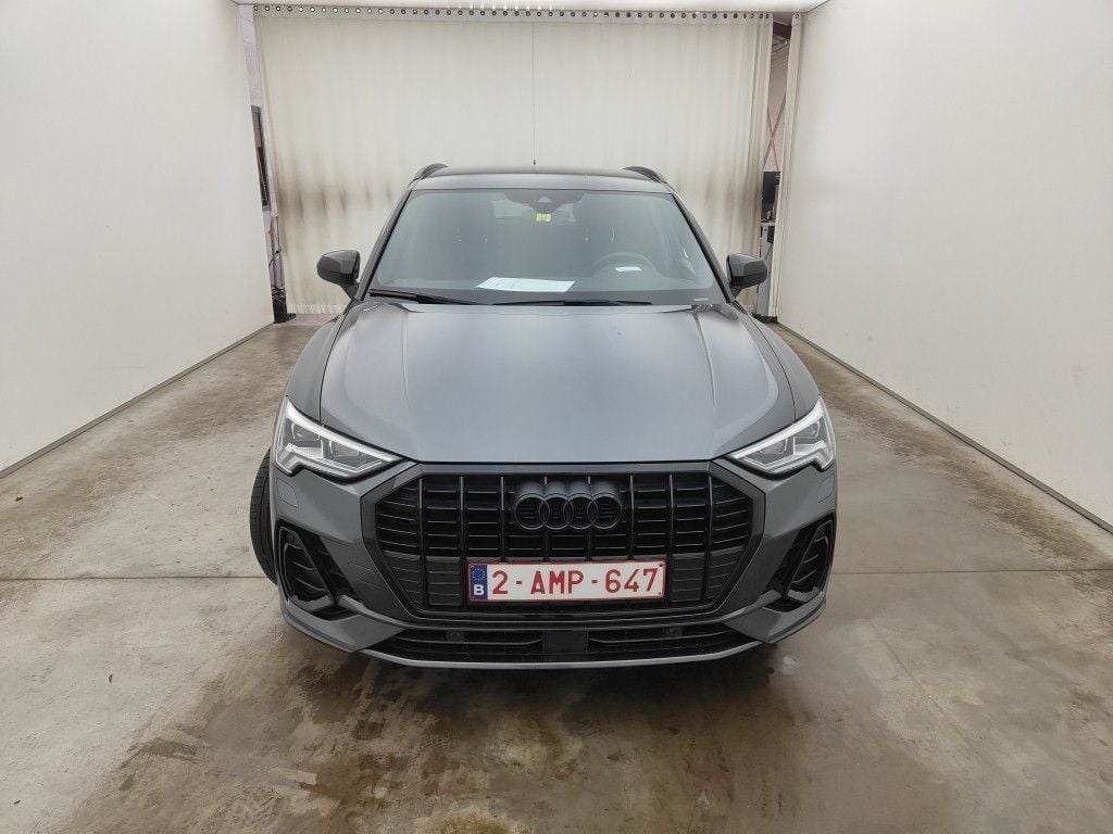 Audi Q3 35 TFSI S tronic S line Business Edition 5d photo