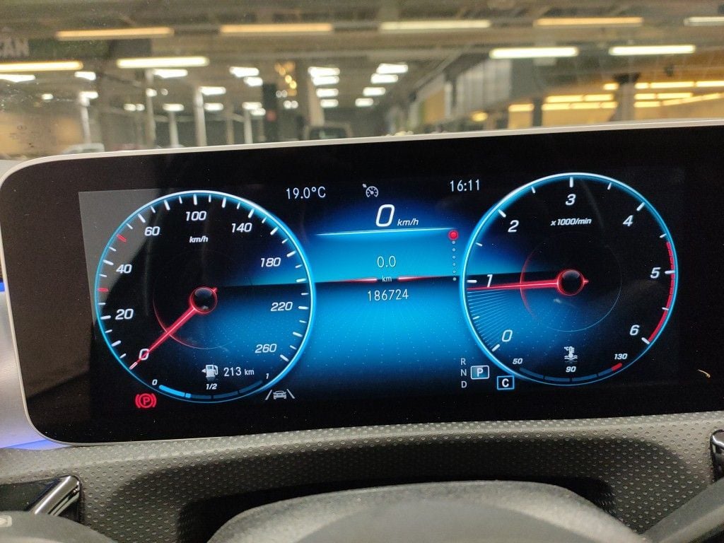 Mercedes-Benz CLA Shooting Brake CLA 180 d Business Solution Aut. 5d photo