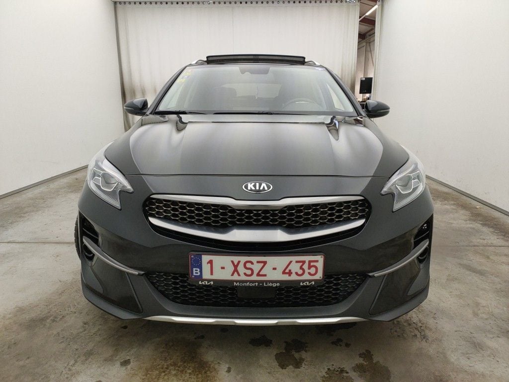 KIA XCeed 1.4 T-GDi 140 DCT ISG Sense 5d photo