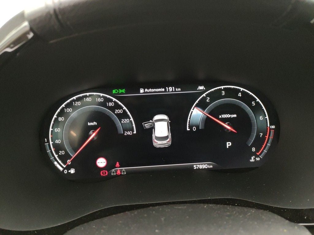 KIA XCeed 1.4 T-GDi 140 DCT ISG Sense 5d photo