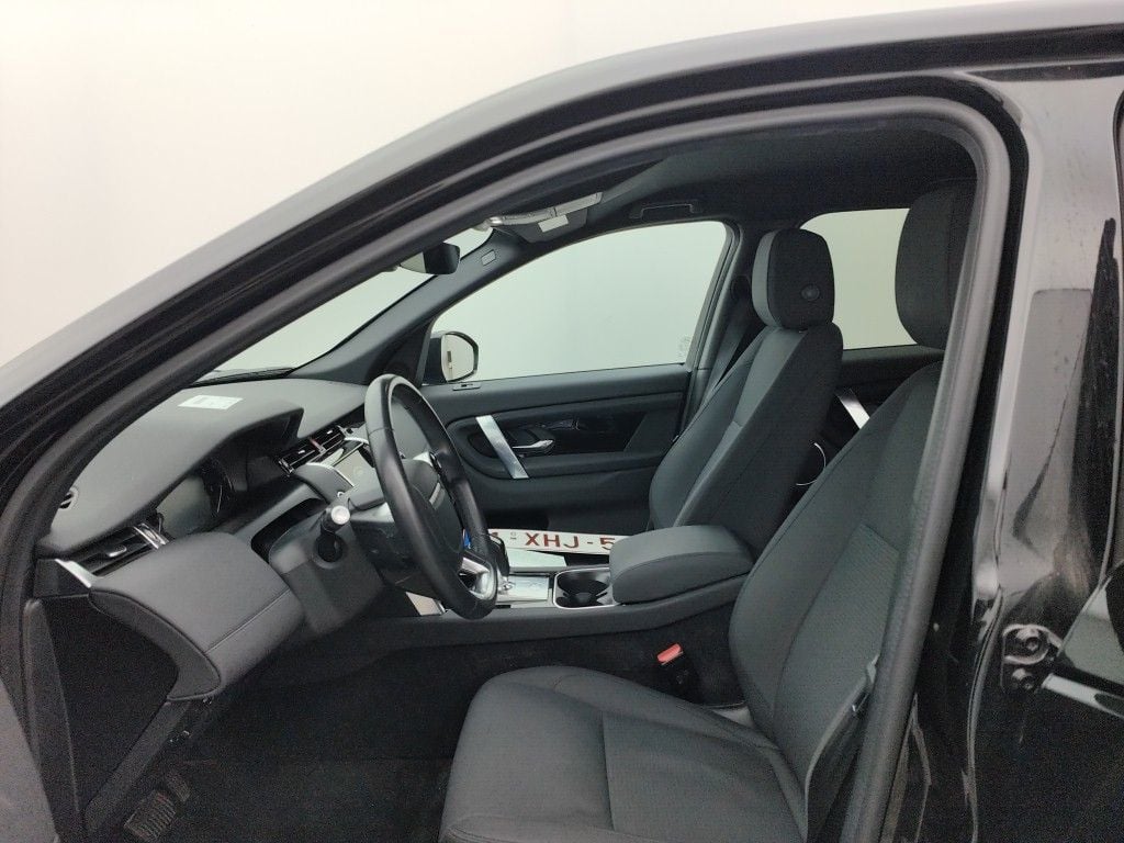 Land Rover Discovery Sport D150 Aut. AWD 5d photo