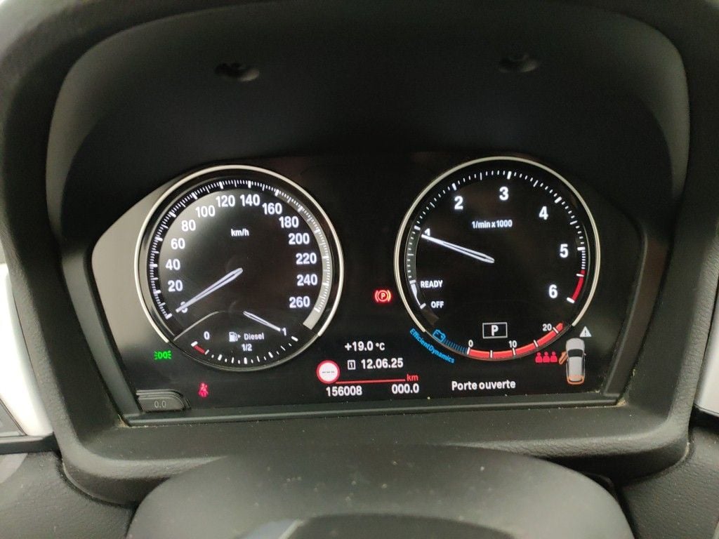 BMW X1 sDrive16dA (85 kW) 5d photo