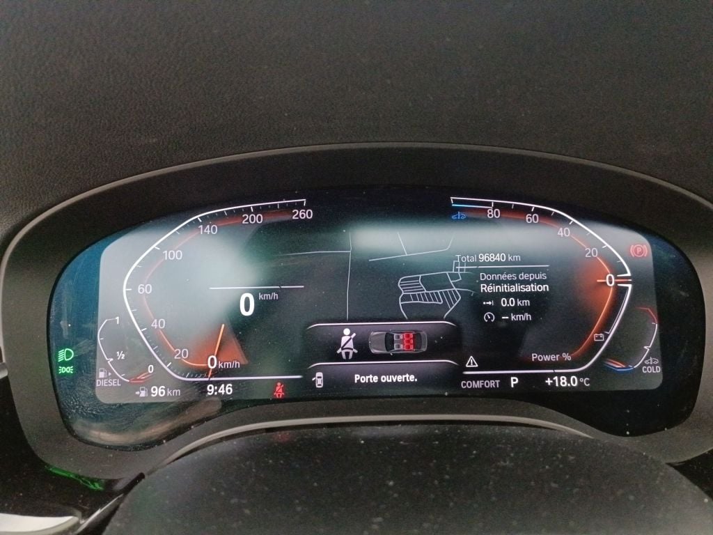 BMW 5 Reeks Touring 520d Aut. (120 kW) 5d photo