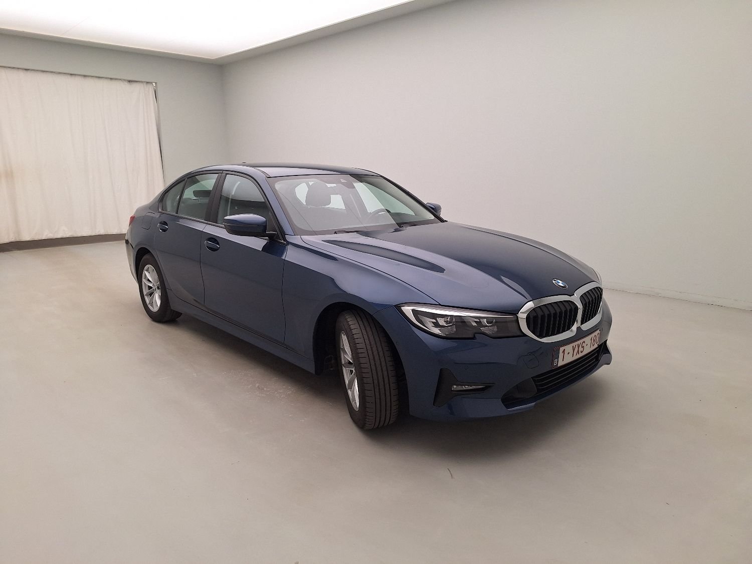 BMW, 3-serie '18, BMW 3 Reeks Berline 318iA (115 kW) 4d photo