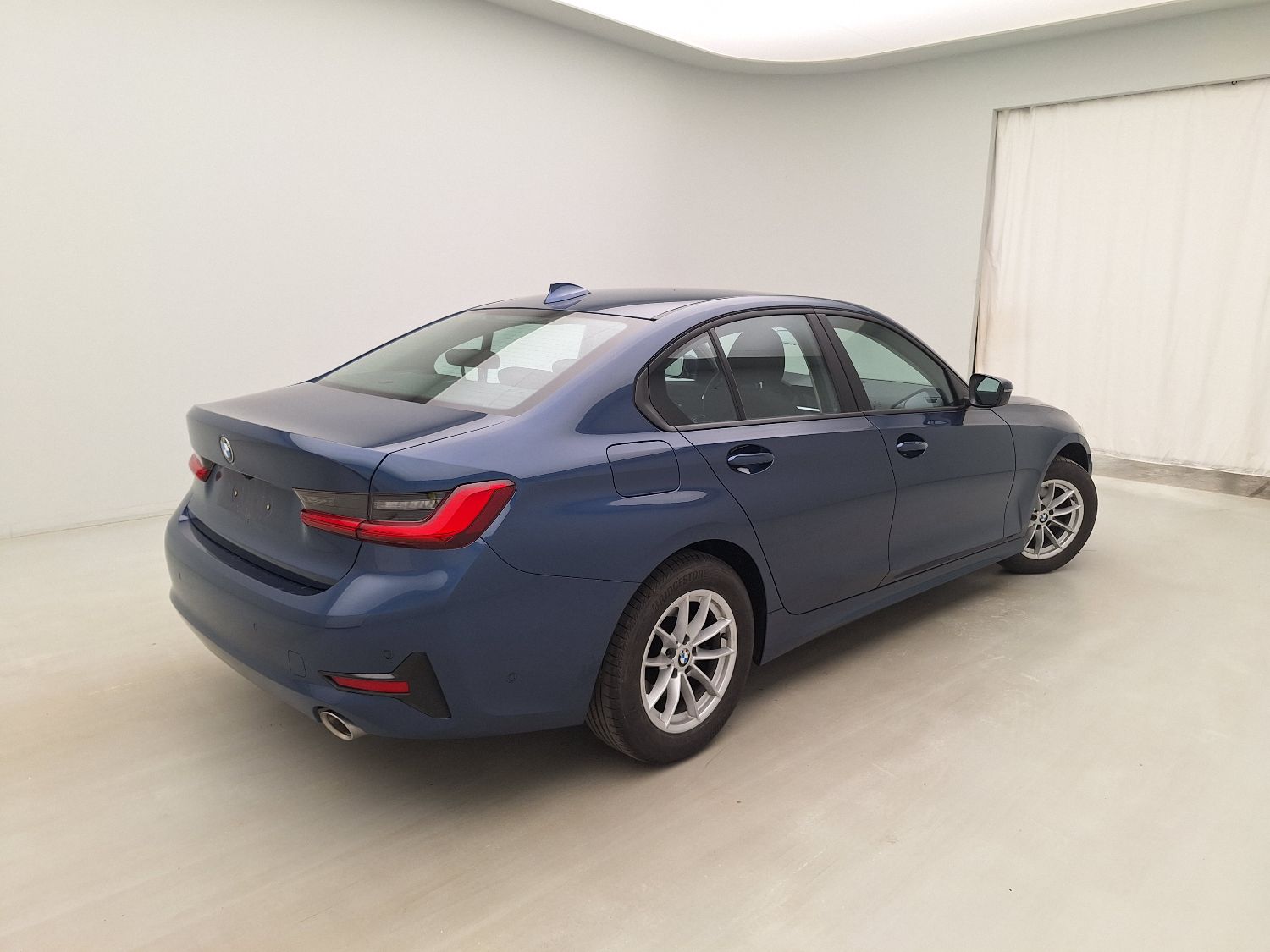 BMW, 3-serie '18, BMW 3 Reeks Berline 318iA (115 kW) 4d photo