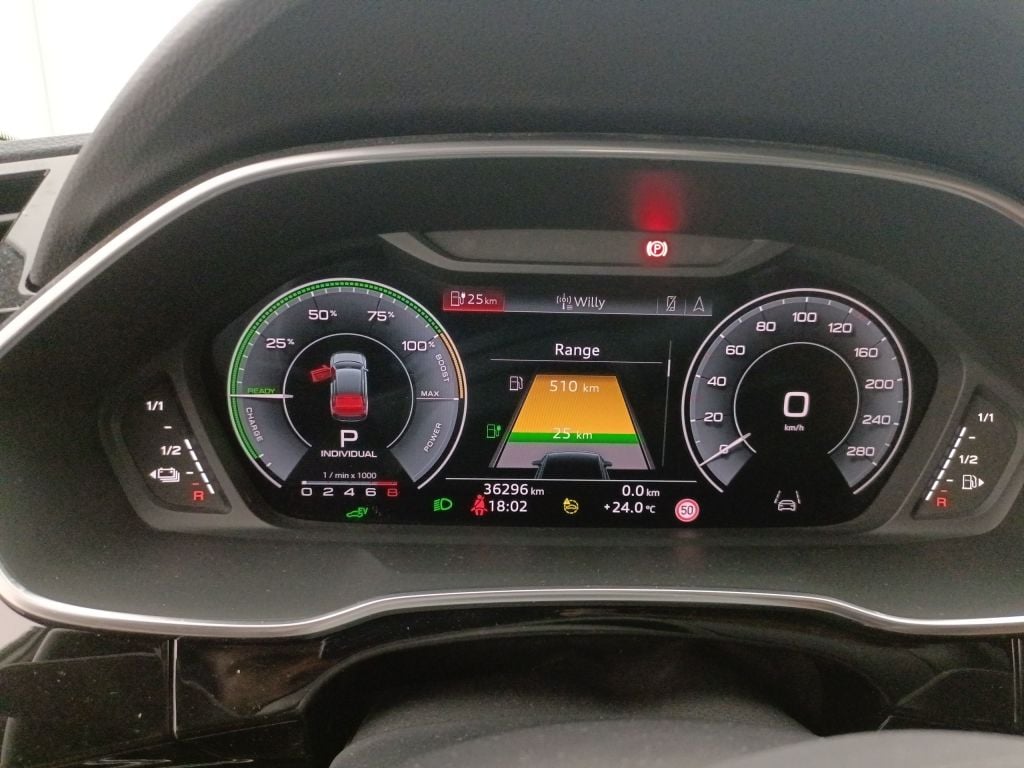 Audi Q3 Sportback 45 TFSI e S tronic S Line 5d photo