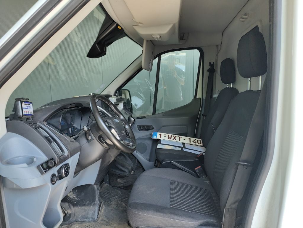 Ford Transit 350M 2.0TD 130pk 96kW M6 Trend 4d photo