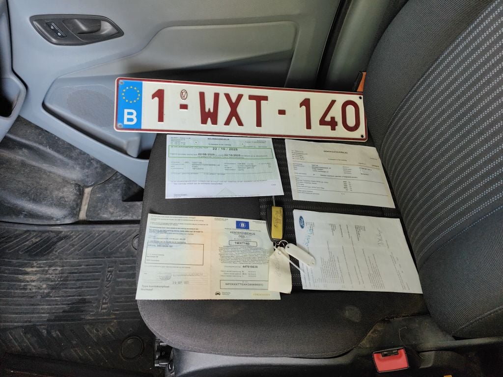Ford Transit 350M 2.0TD 130pk 96kW M6 Trend 4d photo