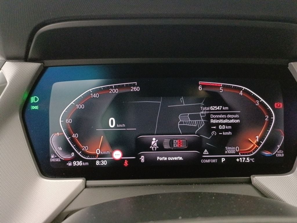BMW 1 HATCH DIESEL - 2019 118 dA 150hp (EU6AP) 5d photo