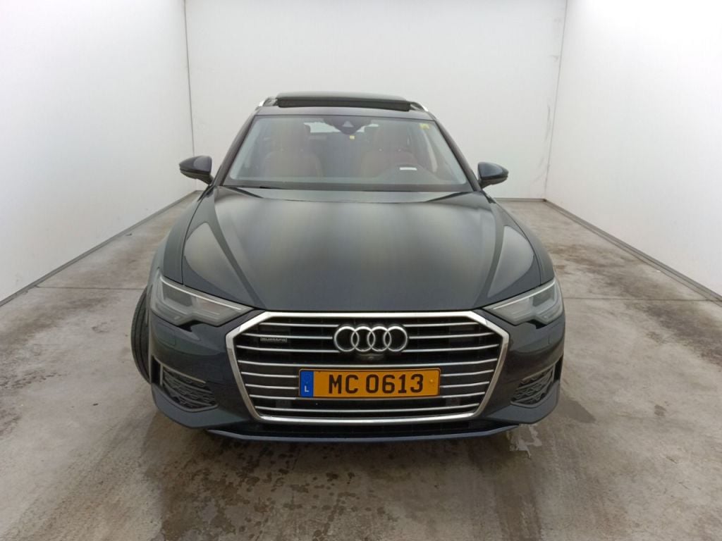 AUDI A6 AVANT DIESEL - 2018 45 TDi 231 Quattro Design tiptronic 4d Auto photo