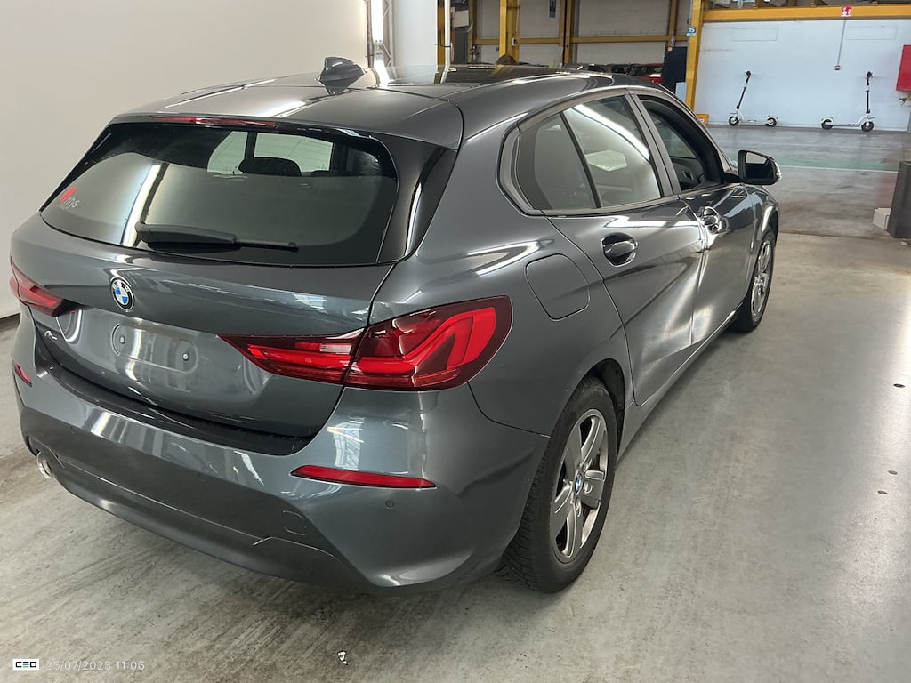 BMW 1 SERIES HATCH 1.5 116D (85KW) Model Advantage Business photo