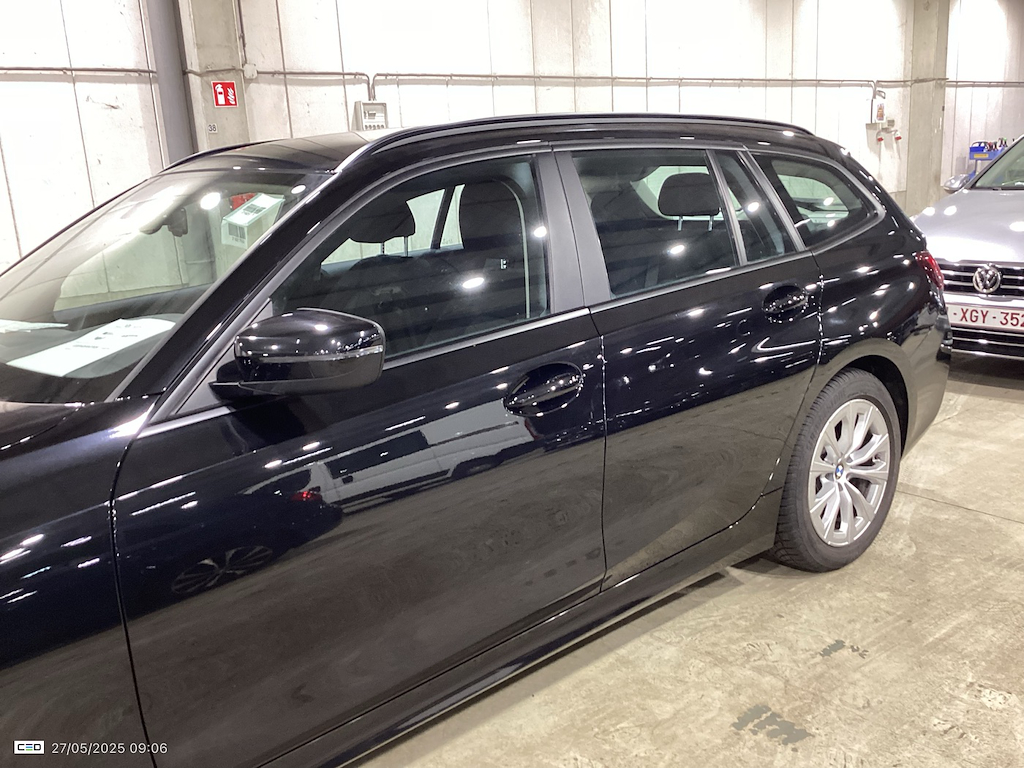 BMW 3 SERIES TOURING 2.0 318DA (100KW) TOURING photo