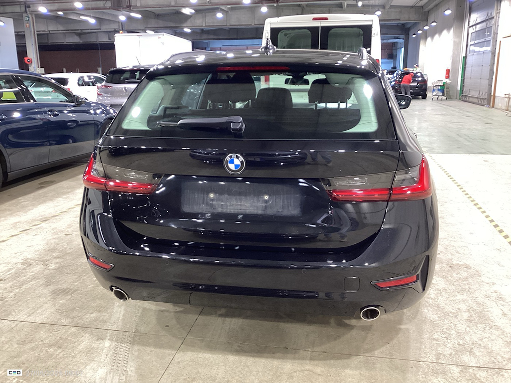 BMW 3 SERIES TOURING 2.0 318DA (100KW) TOURING photo
