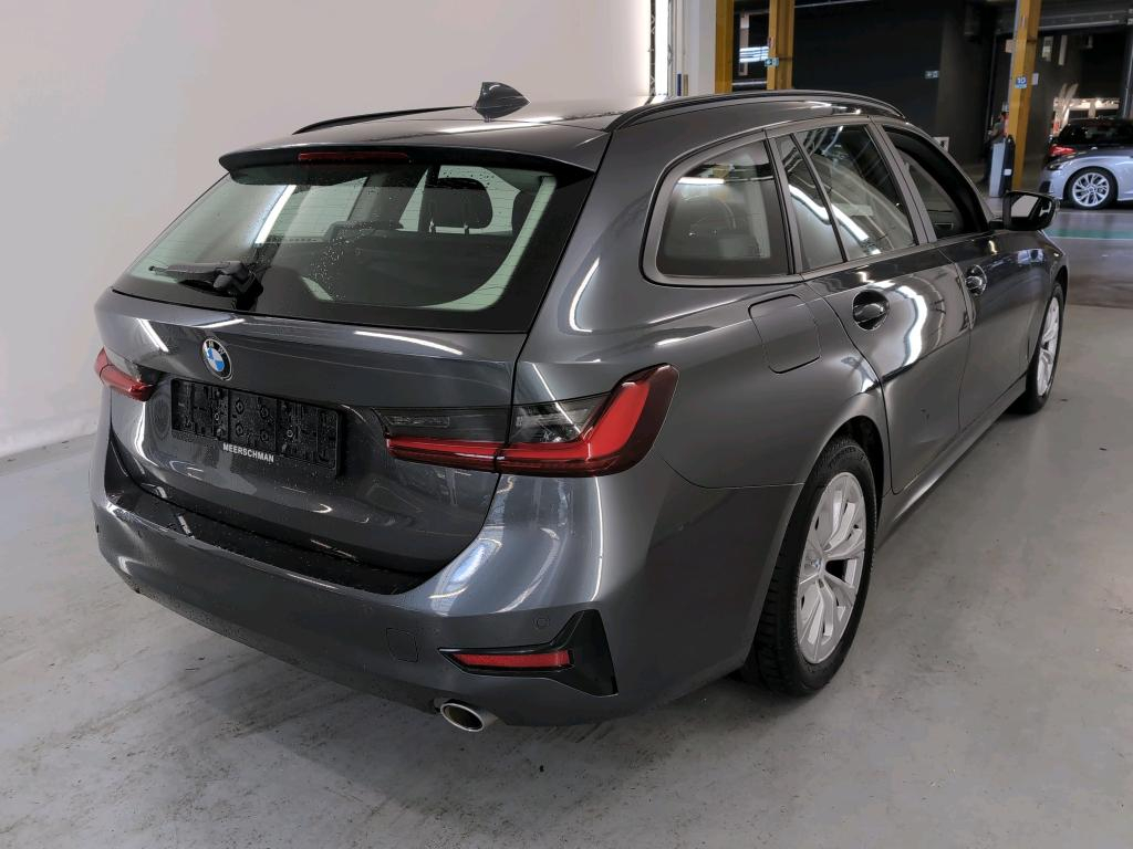 BMW 3 SERIES TOURING 2.0 318DA (100KW) TOURING Storage Business Model Advantage photo