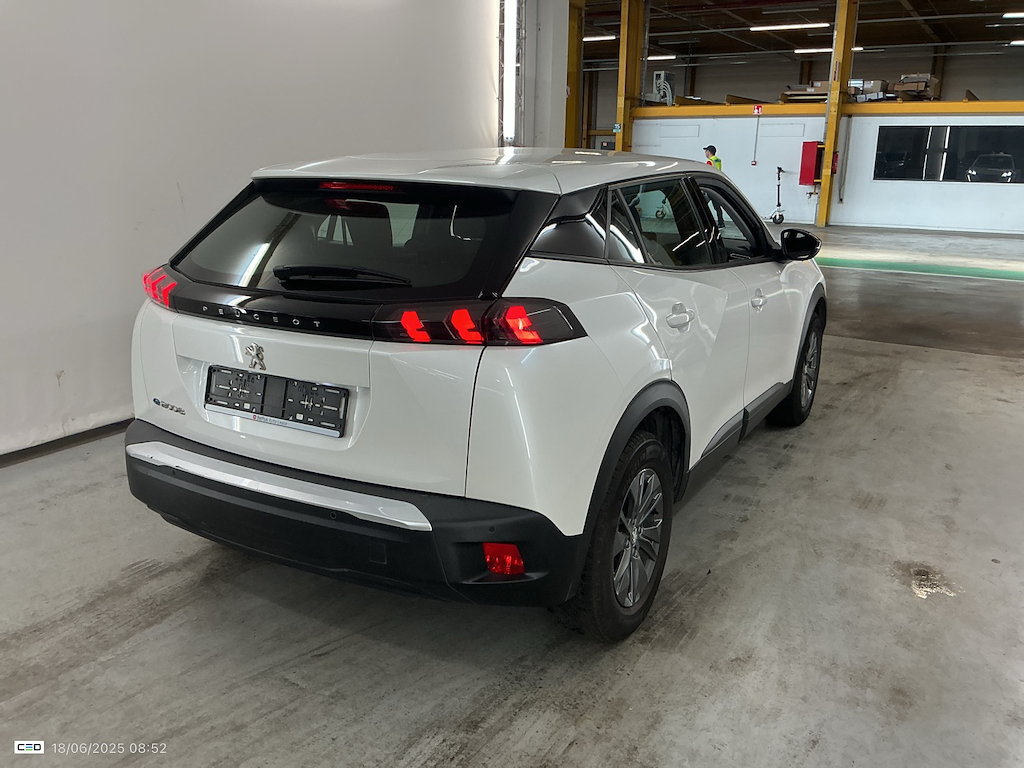 PEUGEOT 2008 BEV 50KWH ELECTRIQUE AUTO ACTIVE photo
