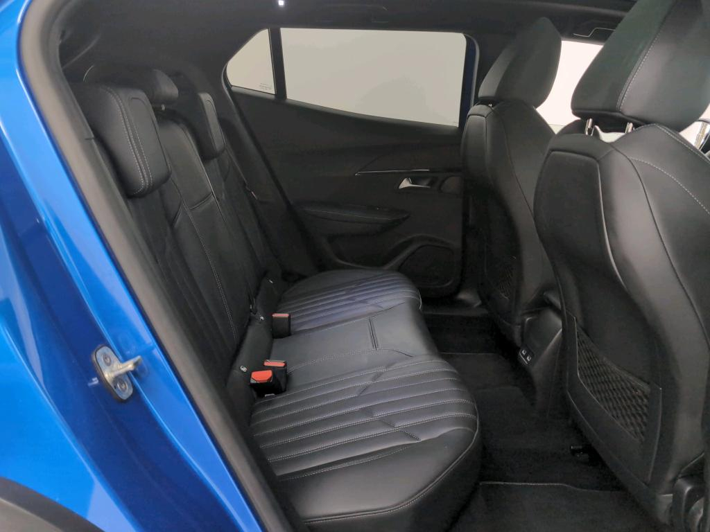 PEUGEOT 2008 DIESEL - 2020 1.5 BlueHDi GT Line Drive Assist photo