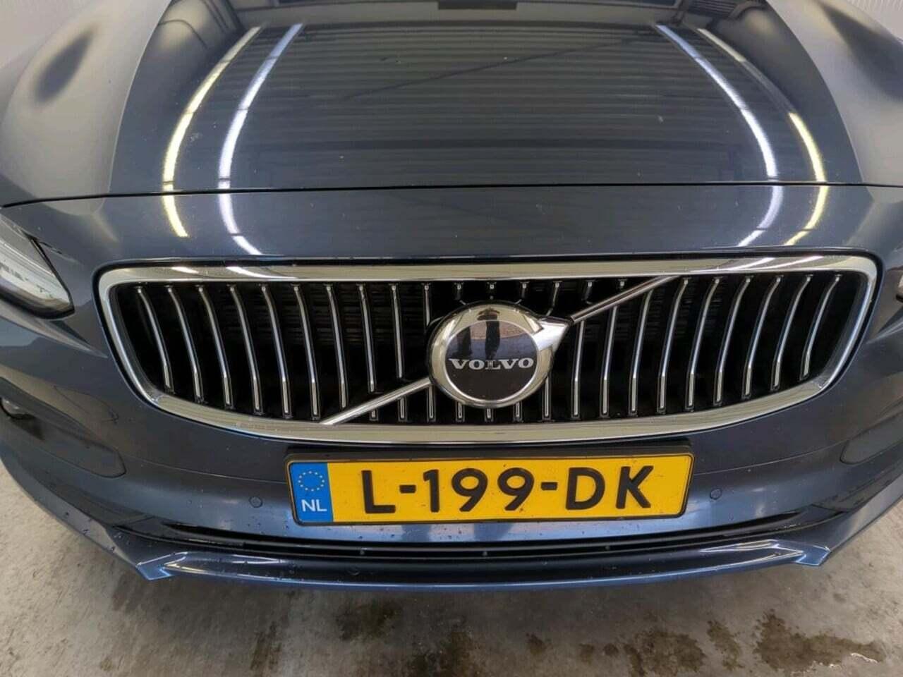 VOLVO V90 2.0 B4 Business Pro photo