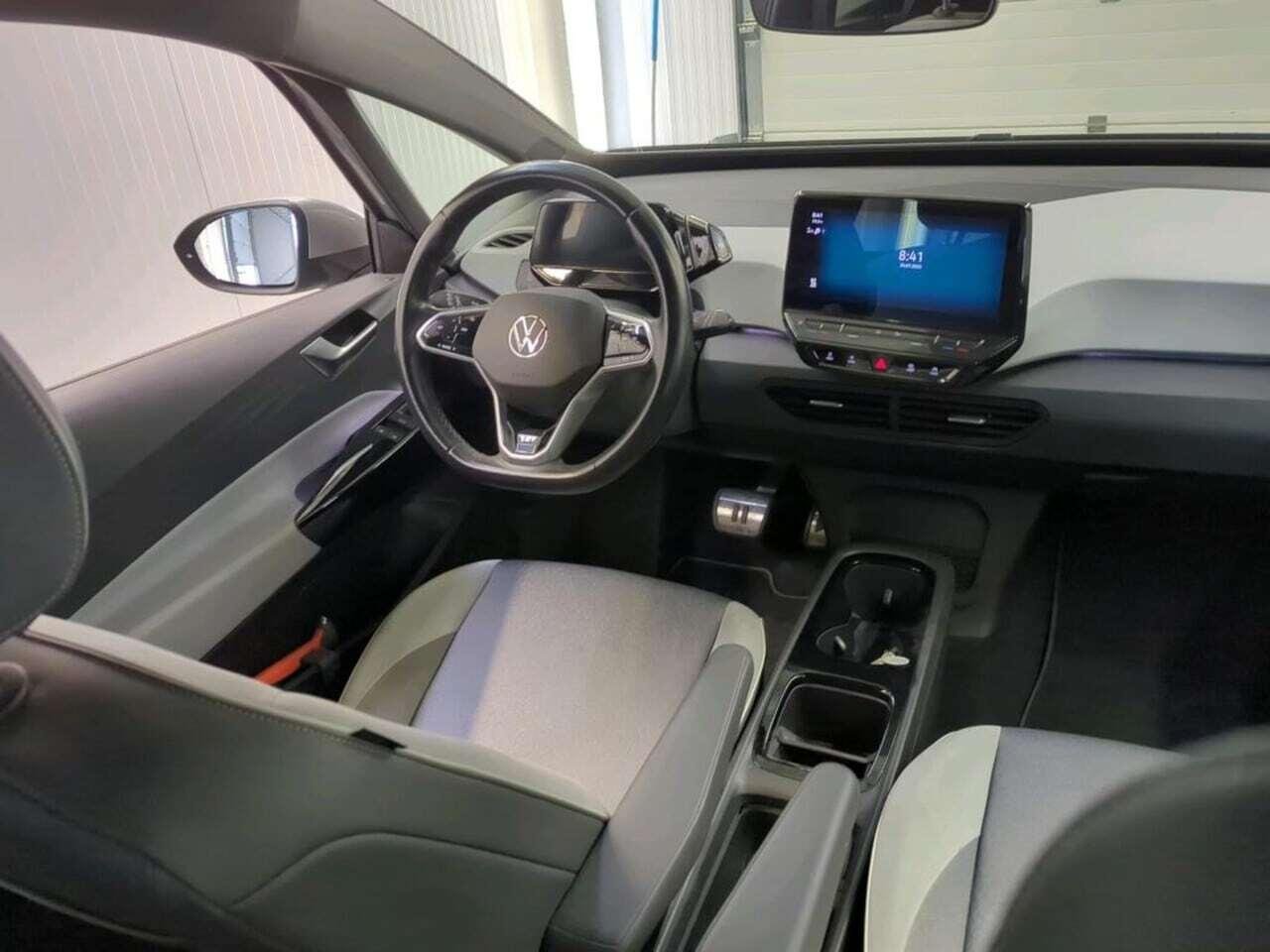 VOLKSWAGEN ID.3 First Plus 58 kWh photo