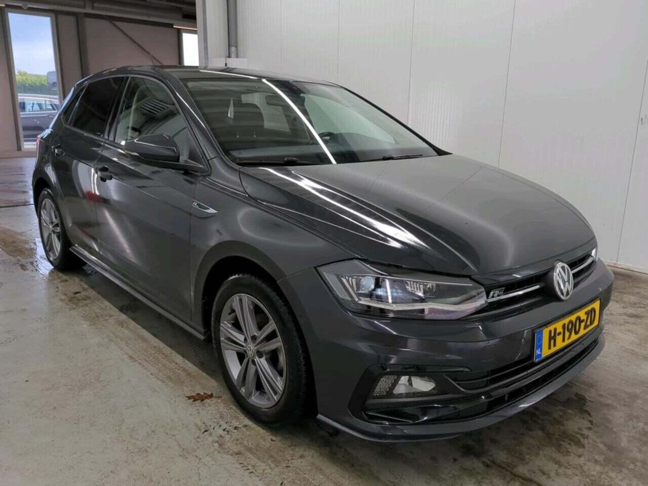 VOLKSWAGEN POLO 1.0 TSI Highl.BnsR photo