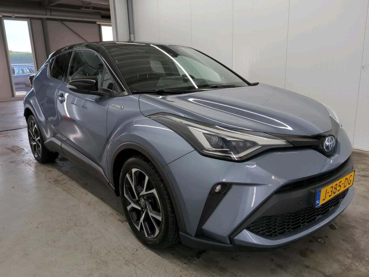 TOYOTA C-HR 1.8 Hybrid Bns Plus photo